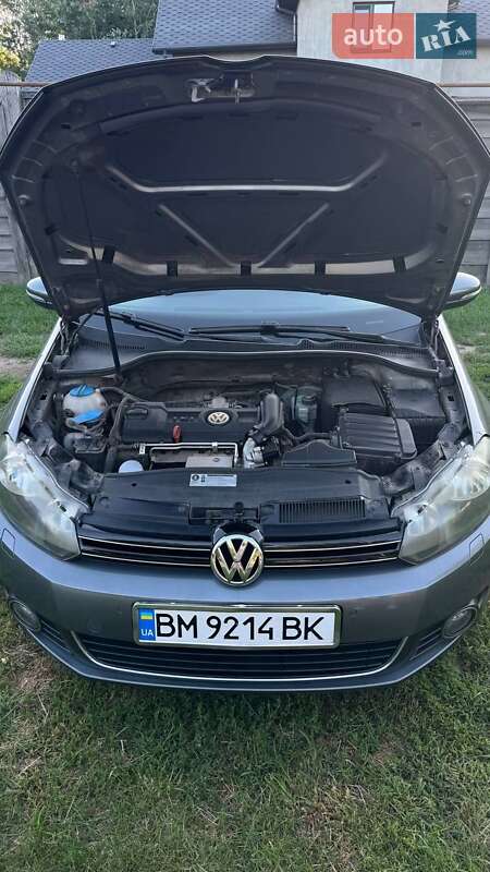 Хэтчбек Volkswagen Golf 2009 в Кролевце