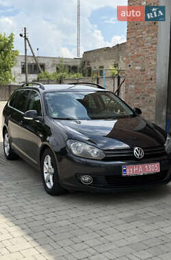 Универсал Volkswagen Golf 2010 в Луцке