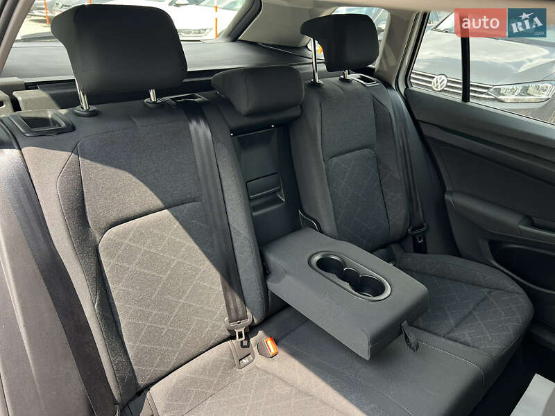 Универсал Volkswagen Golf 2021 в Умани фото 18 Универсал Volkswagen Golf 2021 в Умани