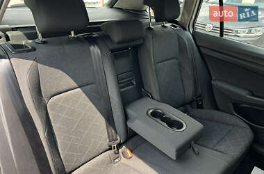 Універсал Volkswagen Golf 2021 в 