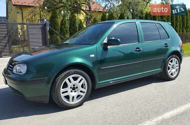 Хэтчбек Volkswagen Golf 2002 в Балте