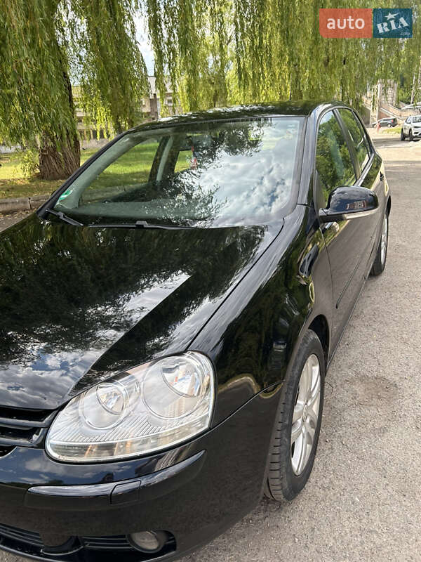 Хетчбек Volkswagen Golf 2007 в Івано-Франківську
