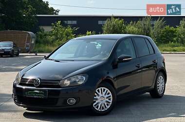 Хетчбек Volkswagen Golf 2010 в Києві