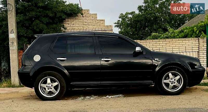 Хетчбек Volkswagen Golf 2001 в Кодимі фото 3 Хетчбек Volkswagen Golf 2001 в Кодимі