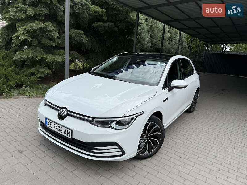 Volkswagen Golf 2022