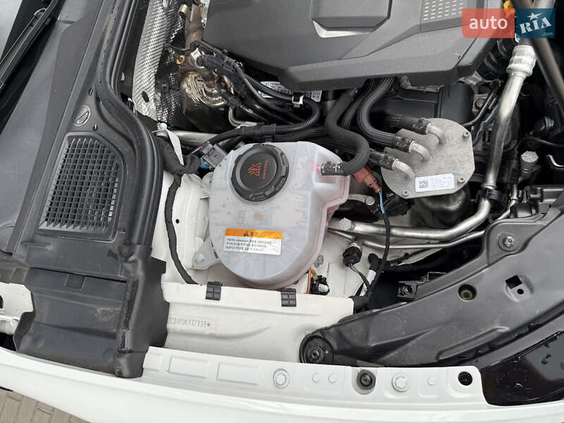 Хетчбек Volkswagen Golf 2022 в Павлограді