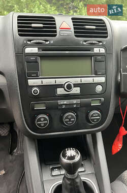 Універсал Volkswagen Golf 2008 в Рівному