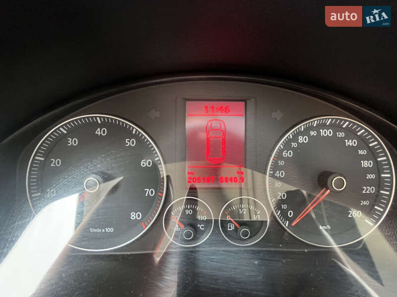 Універсал Volkswagen Golf 2009 в Харкові