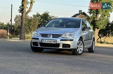 Хэтчбек Volkswagen Golf 2006 в Первомайске