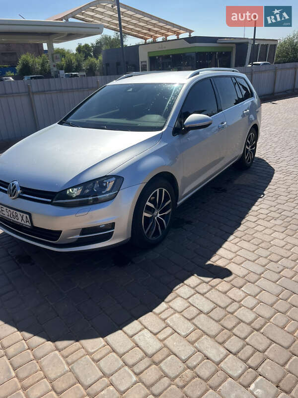 Универсал Volkswagen Golf 2014 в Кривом Роге