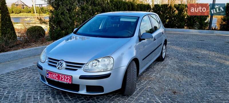 Volkswagen Golf 2005