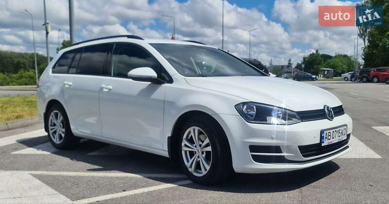 Универсал Volkswagen Golf 2013 в Виннице