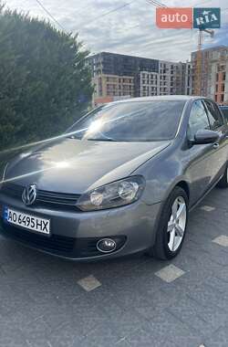Универсал Volkswagen Golf 2010 в Ужгороде