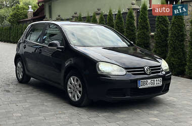 Хетчбек Volkswagen Golf 2003 в Коломиї