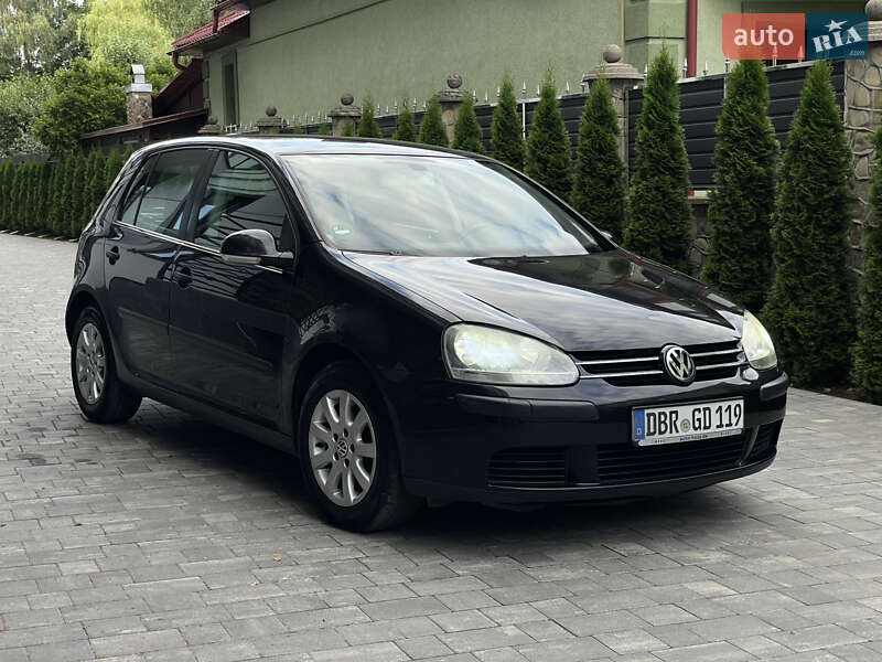 Volkswagen Golf 2003