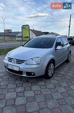 Хетчбек Volkswagen Golf 2007 в Мукачевому