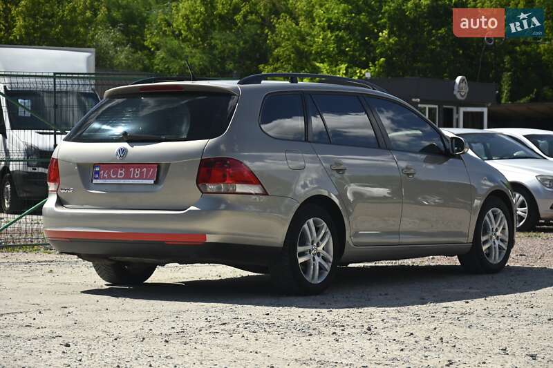 Універсал Volkswagen Golf 2008 в Бердичеві