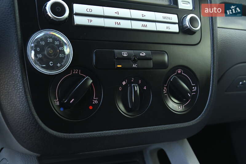Універсал Volkswagen Golf 2008 в Бердичеві