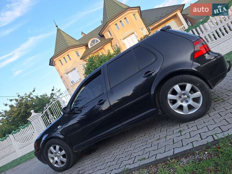 Volkswagen Golf 2001