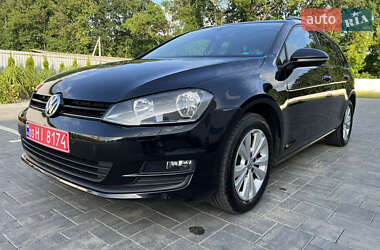 Универсал Volkswagen Golf 2015 в Луцке