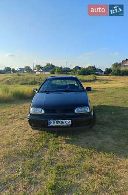 Хэтчбек Volkswagen Golf 1993 в Барышевке