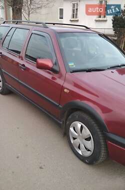 Універсал Volkswagen Golf 1996 в Стрию