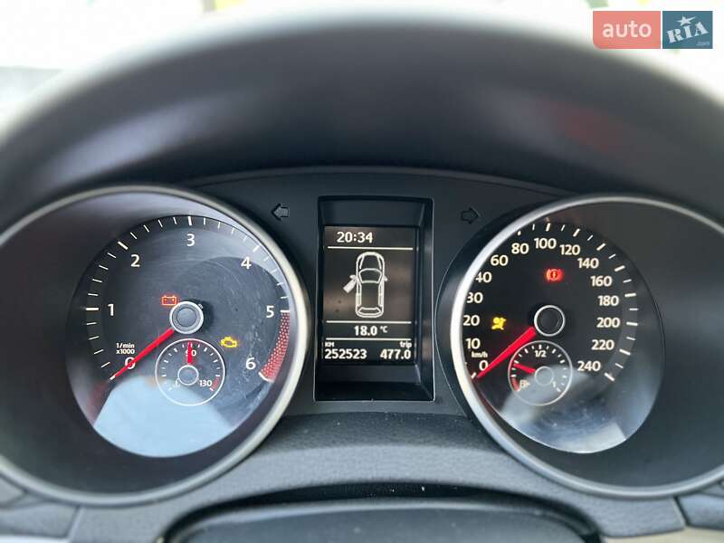 Универсал Volkswagen Golf 2010 в Тернополе