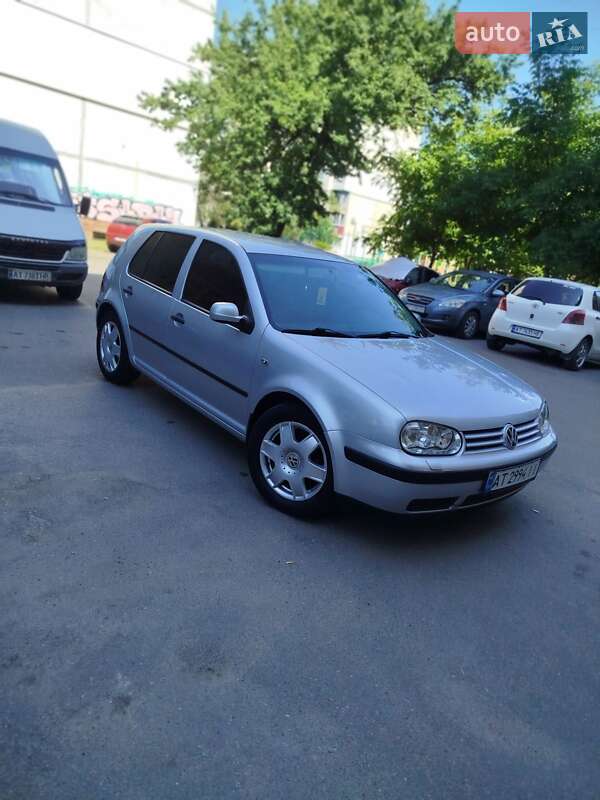 Volkswagen Golf 2001