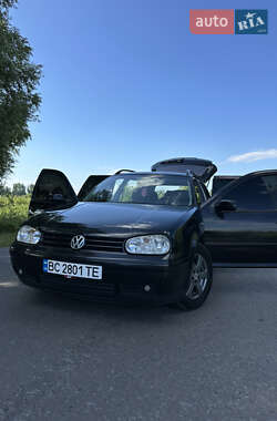Универсал Volkswagen Golf 2006 в Ровно