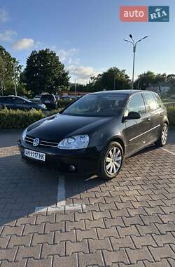Хэтчбек Volkswagen Golf 2008 в Житомире