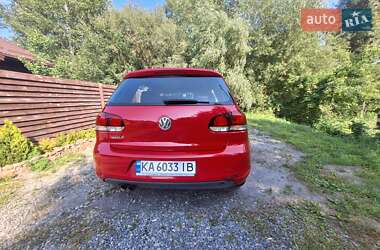 Хетчбек Volkswagen Golf 2011 в 
