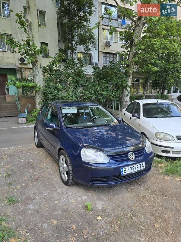 Volkswagen Golf 2005