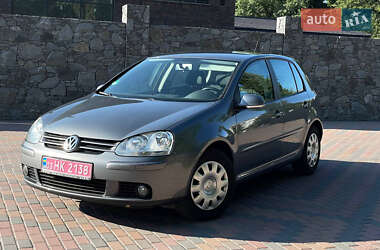 Хетчбек Volkswagen Golf 2006 в Києві