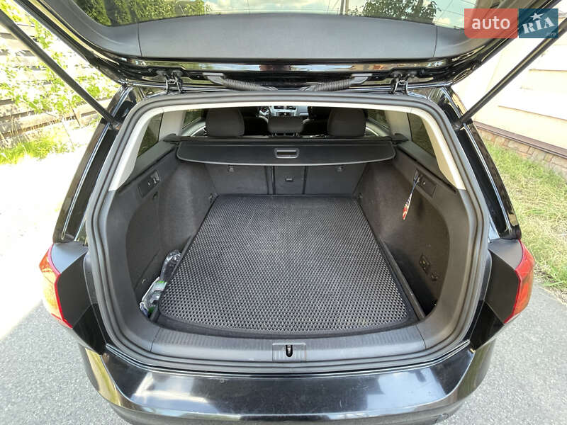 Универсал Volkswagen Golf 2015 в Киеве
