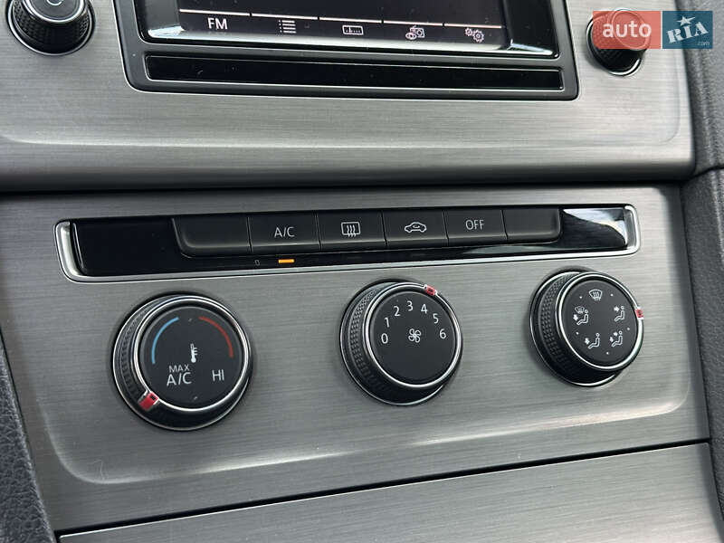 Хэтчбек Volkswagen Golf 2014 в Харькове