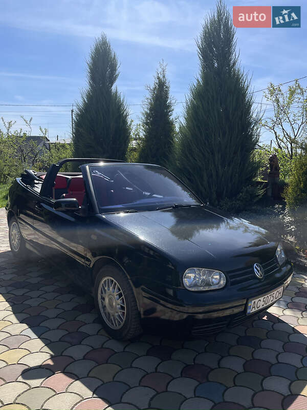 Кабриолет Volkswagen Golf 1998 в Любешове