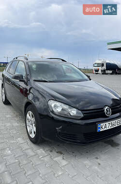 Універсал Volkswagen Golf 2011 в Києві