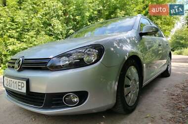 Универсал Volkswagen Golf 2010 в Прилуках