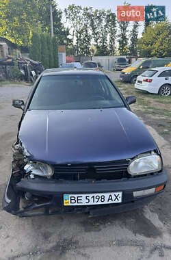 Хэтчбек Volkswagen Golf 1996 в Умани