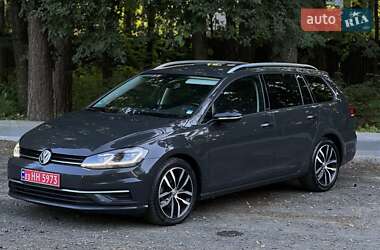 Універсал Volkswagen Golf 2019 в Луцьку