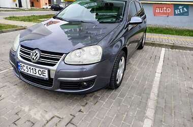 Універсал Volkswagen Golf 2008 в Львові