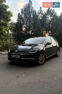 Универсал Volkswagen Golf 2017 в Смеле