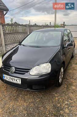 Хэтчбек Volkswagen Golf 2004 в Броварах