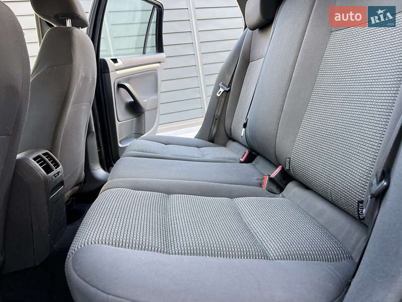 Универсал Volkswagen Golf 2008 в Тернополе