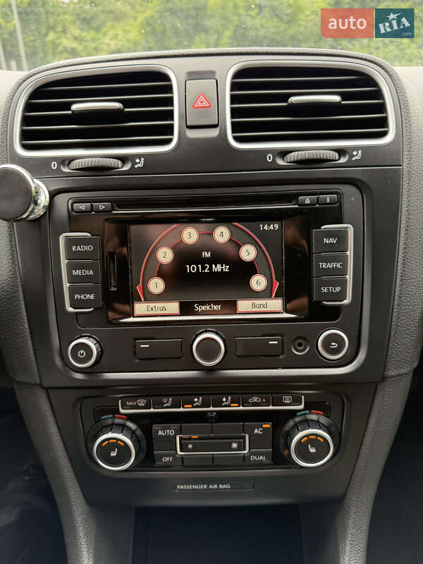 Универсал Volkswagen Golf 2010 в Красилове