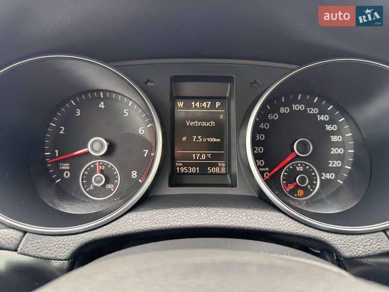 Универсал Volkswagen Golf 2010 в Красилове