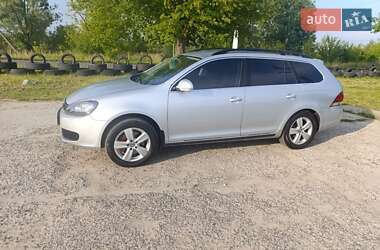Универсал Volkswagen Golf 2012 в Каменке-Бугской