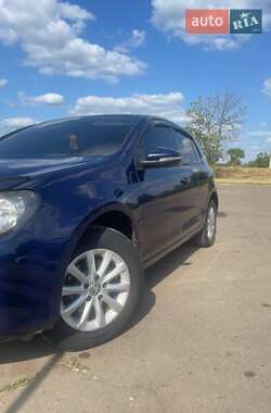 Хетчбек Volkswagen Golf 2012 в Балті