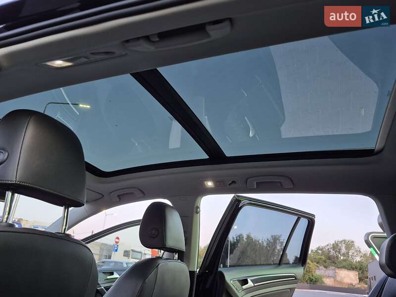 Універсал Volkswagen Golf 2015 в Одесі