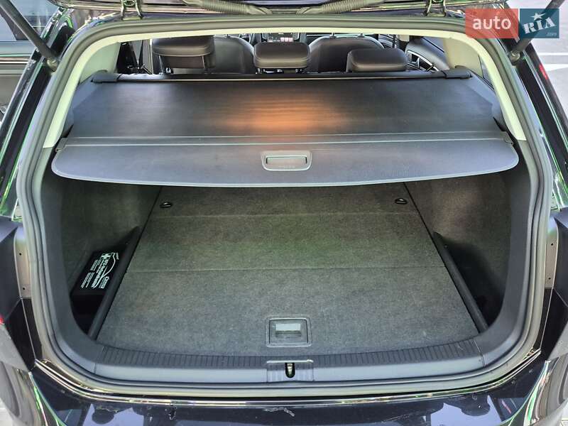 Універсал Volkswagen Golf 2015 в Одесі